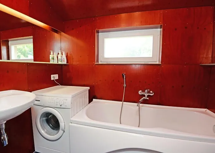 Romantiska Senamiescio Mansarda Apartman *